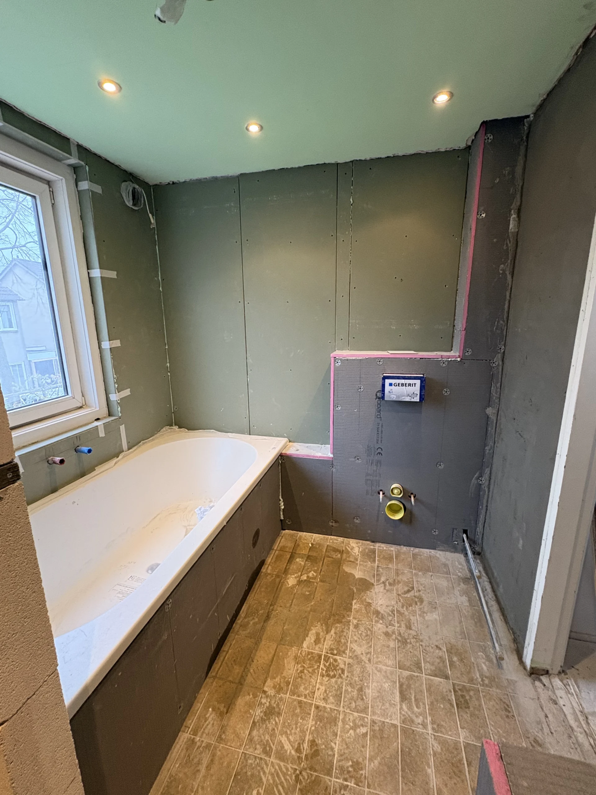 Badkamer renovatie gereed