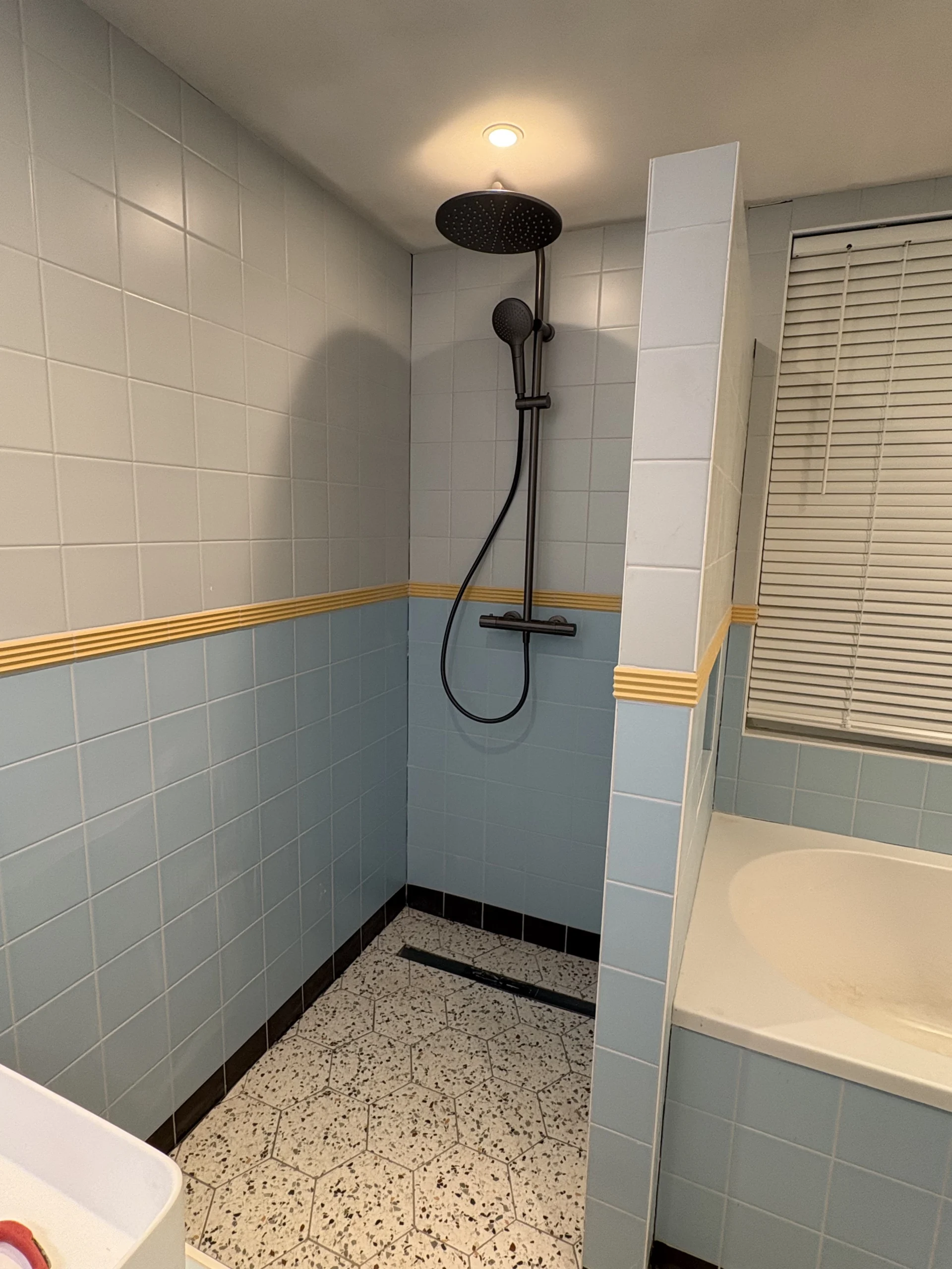Badkamer renovatie gereed